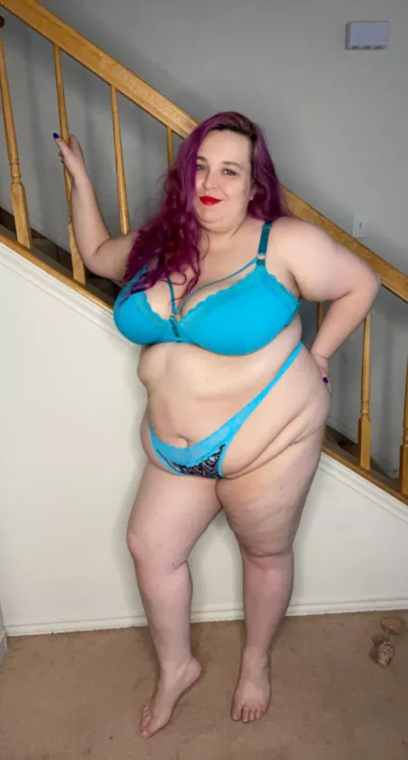 How do I look? 💙 by kissmemaddy