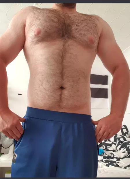 How do I look?! by Scottish_Dude98