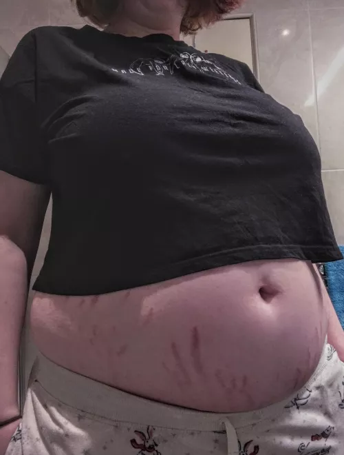 How do I look? :) by compl3t3lyanonymous