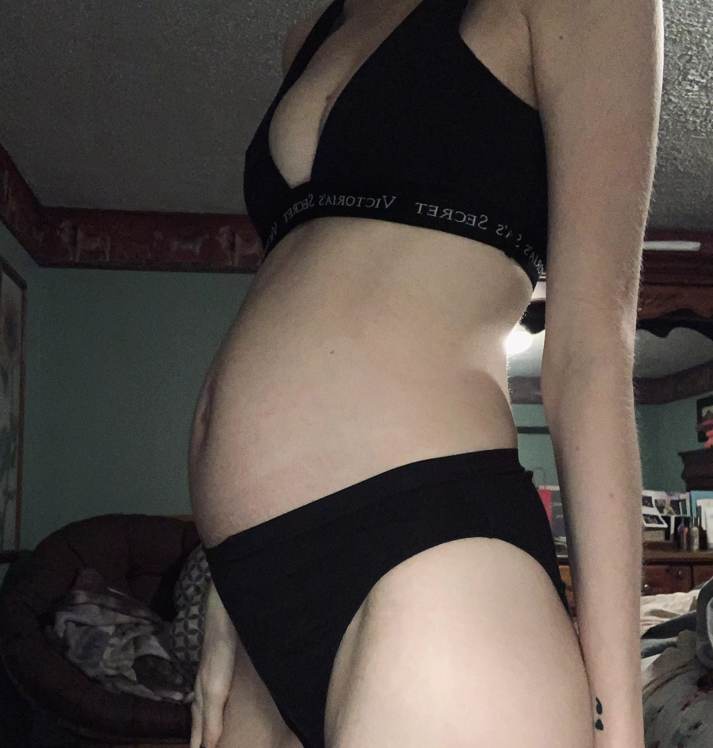 How do I look in all black? posted by Icexqueen22