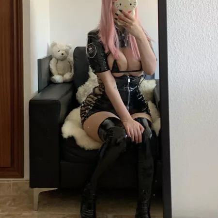 how do i look in this?🖤 by ihatevera