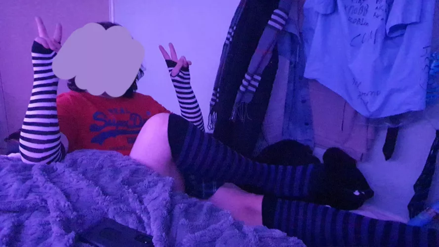 How do I look, its my first time dressing up by Ok-Currency-1997