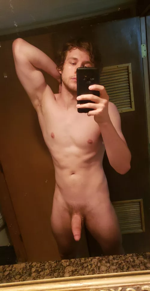 How do I look? (m) by KyleStyles