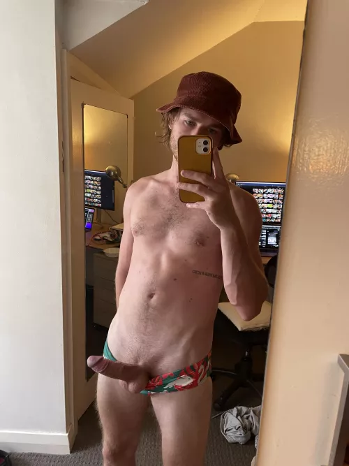 How do my new swimmers fit me? by legitdistraction