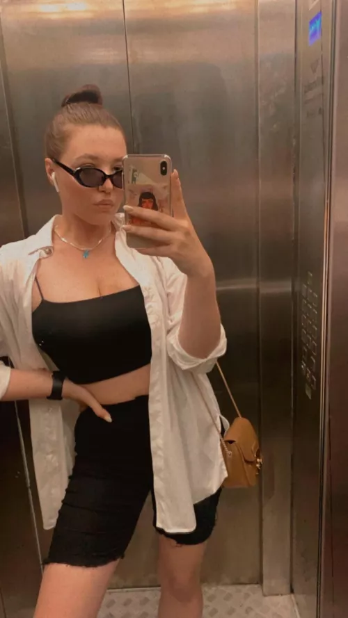 How do u like my look?:) by AniDash