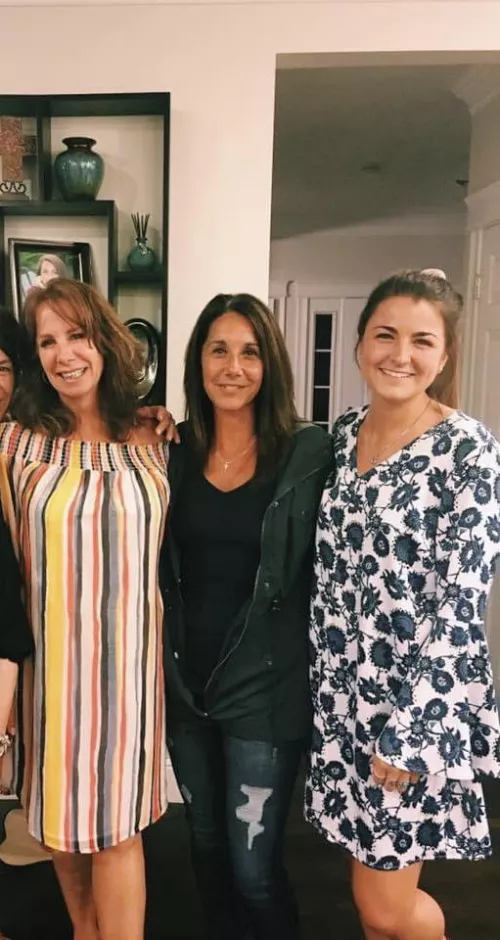 How do we feel about a bonus auntie in the middle? by JdFourteen