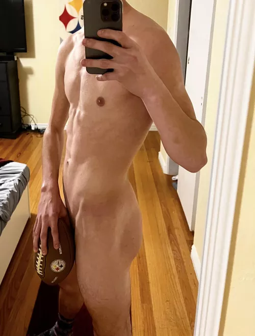 How do we feel about football? by Leanrunner17