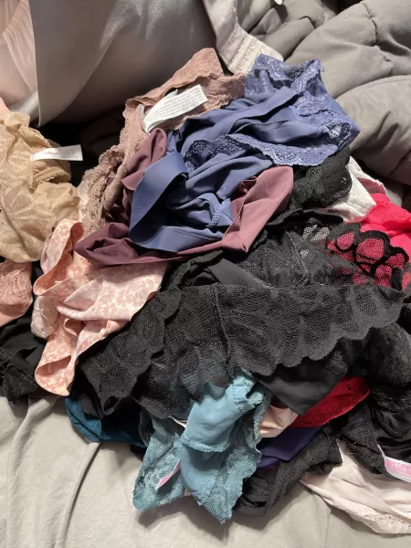 How do you choose?! by Final-Temperature672