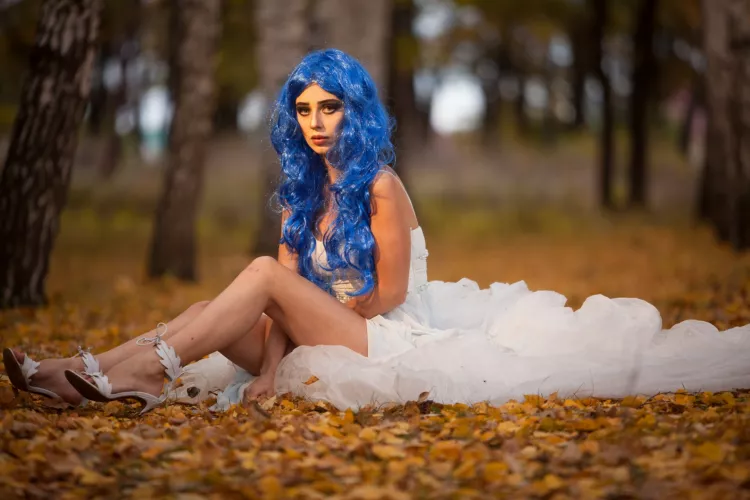 How do you like her leaf heels? by XLoveCam