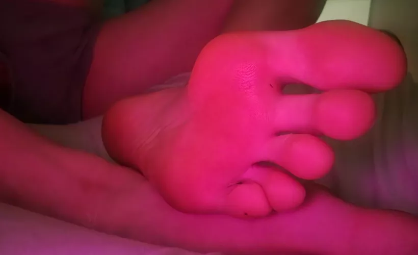 How do you like my long toes? by No-Pea-2410