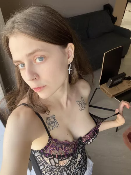 How do you like my new corset? by MermaidsDreams