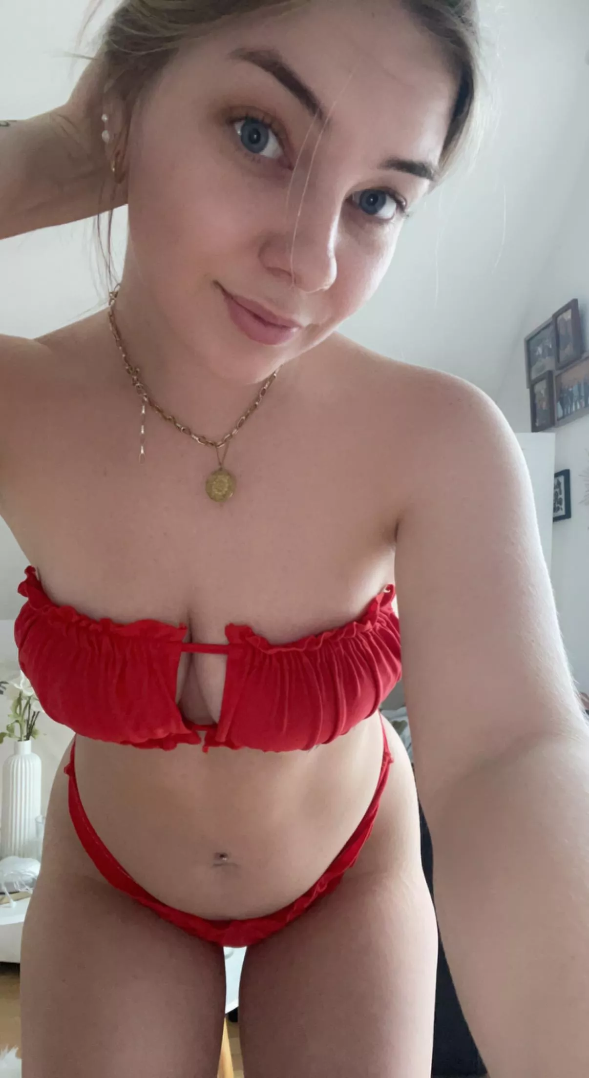 How do you like my red bikini? 💕 posted by jar-k