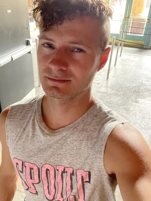 How do you rosebud? I’m super tight and I want my asshole to turn inside out and just fall out of me. by madfire9