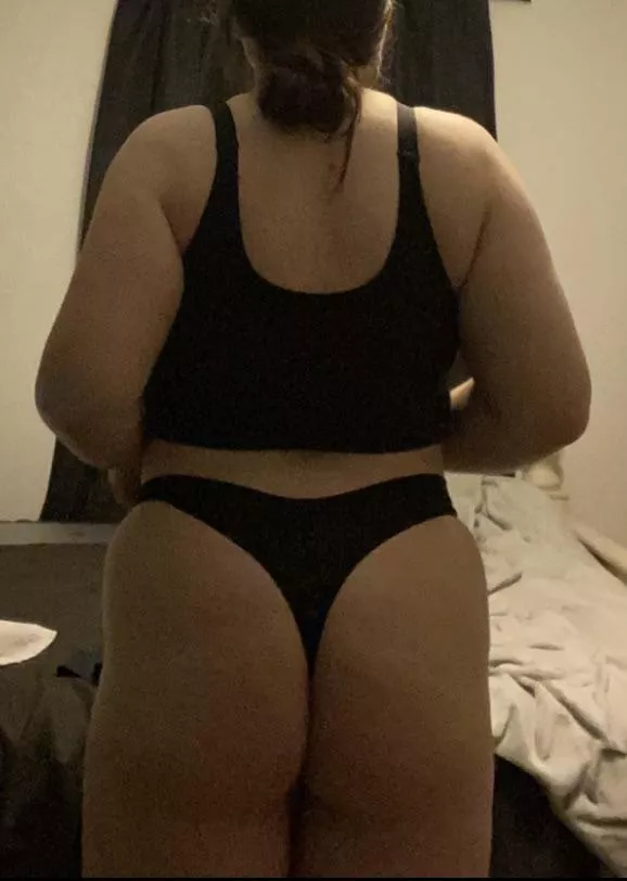How does my bum look in a thong? 🙂 posted by goodgirlfetishs