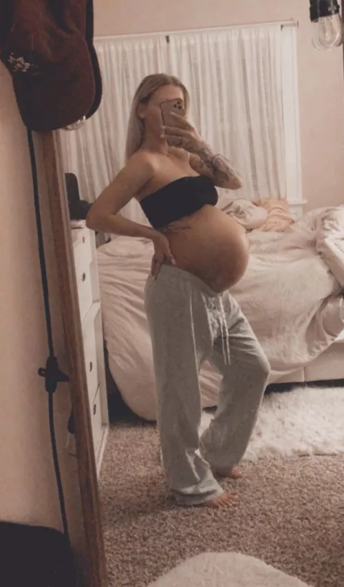 How does my preggo belly look? by Mommy_ashtyn
