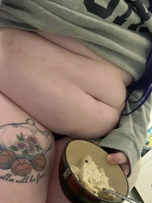 How else do you think my belly got so big? by azubutts