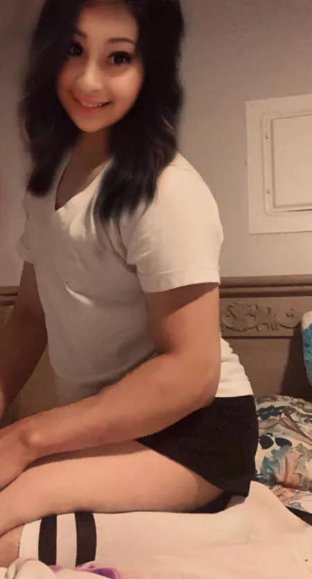 How I look? 🤷🤔 by pistal408