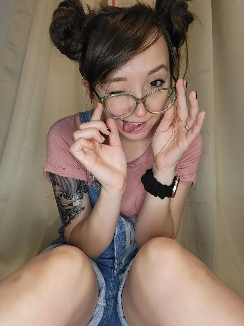 How is everyone today? posted by naughtylulu947