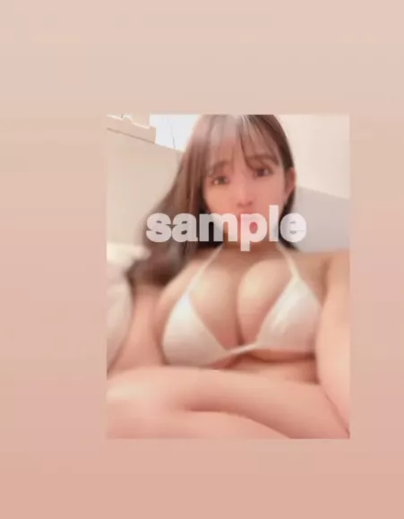 How is her OnlyFive? Some look great, but the price for each is extremely high. Worth it? Why doesn't she just use OnlyFans? by throboy45