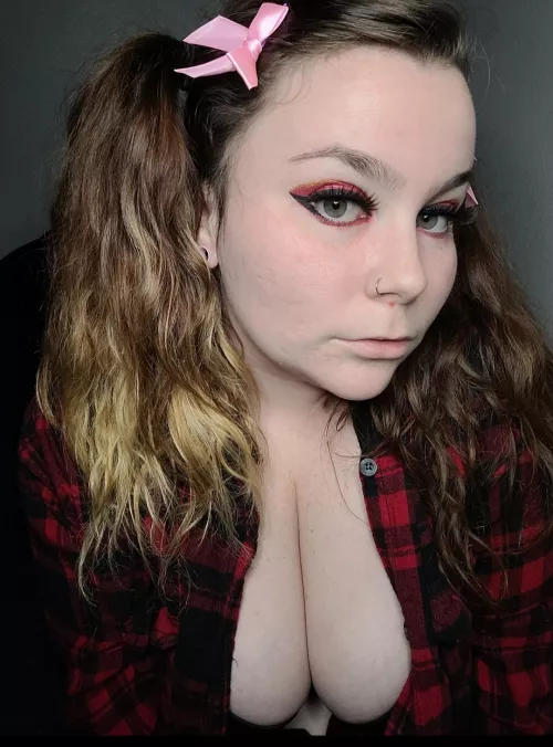 How is your night going? 🌙 by ragdollrae