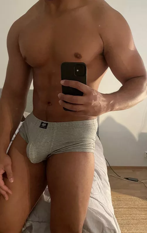 How is your Sunday going? by hungOliver