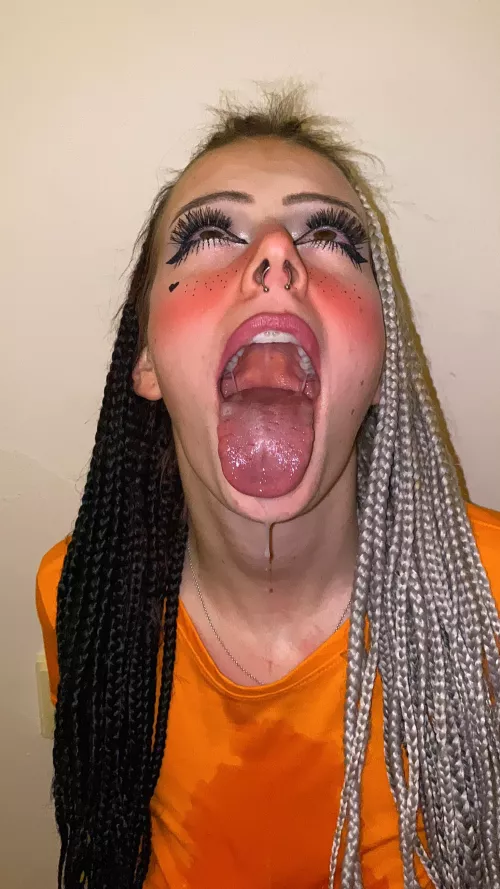 How many inches can I swallow? What’s your guess?😏 by angelisstic_