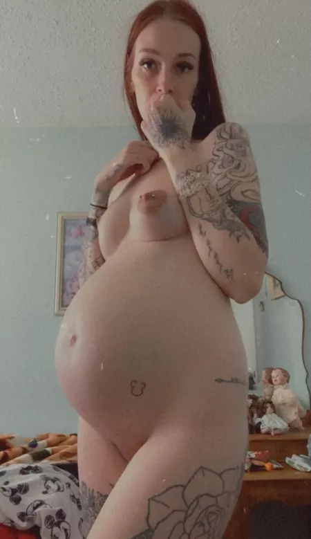 how many weeks do you think i am? by heyitsmebeez