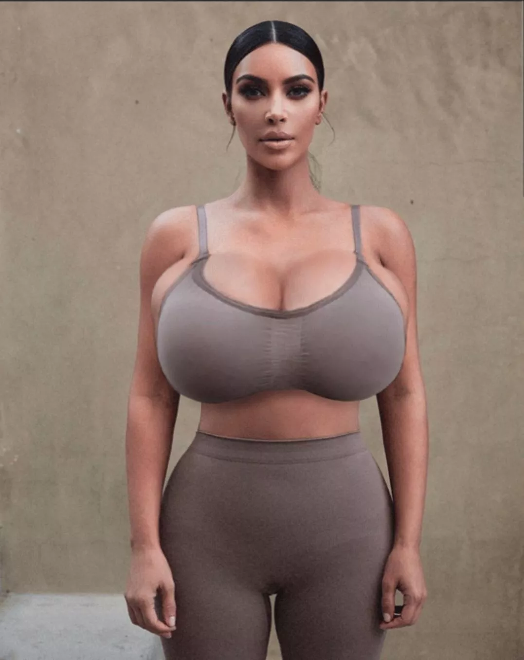 How much bigger would you want Kim to be? posted by morphicus