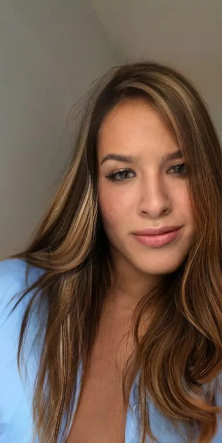 How much more of me do you guys want to see though? 😏 by LilyPadz99