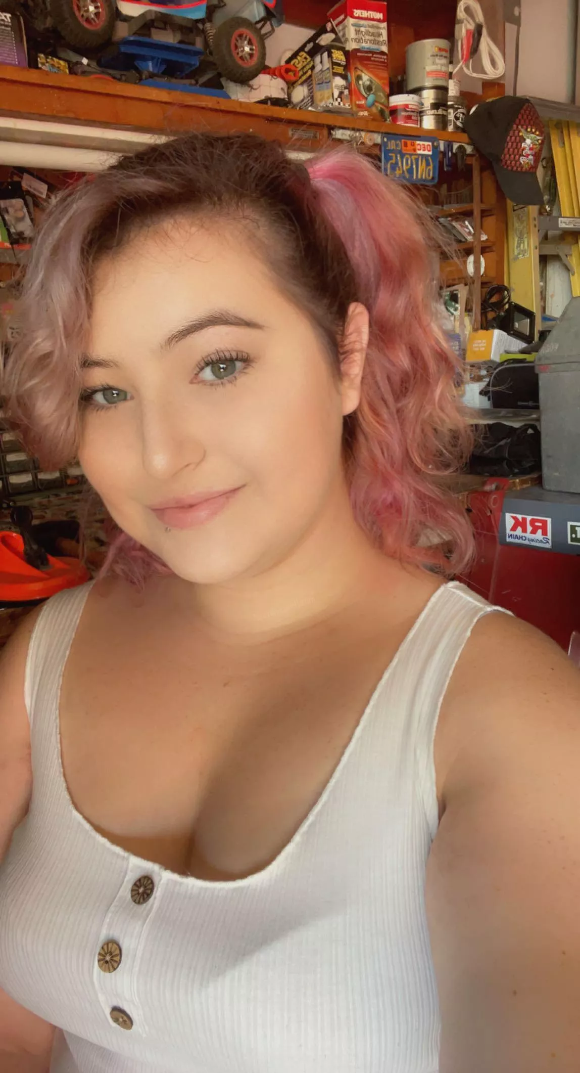 How rare are green eyes? 💚 posted by Heaven__and__Hell