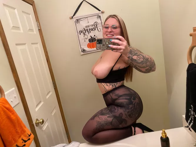 🥰 How was your day? by XChandlerKnight