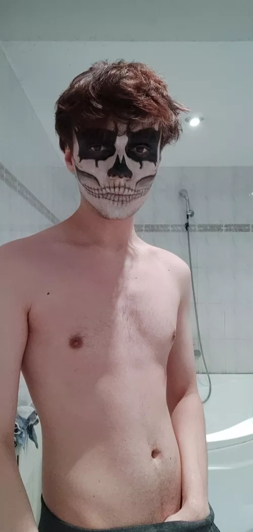 How was your Halloween? by twinkboy2002