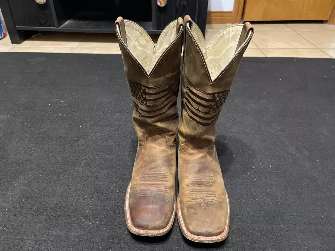 how would i know what kind of leather these are? i’m looking to condition them but i need to know what is safe for them. by Magnum-dong_2