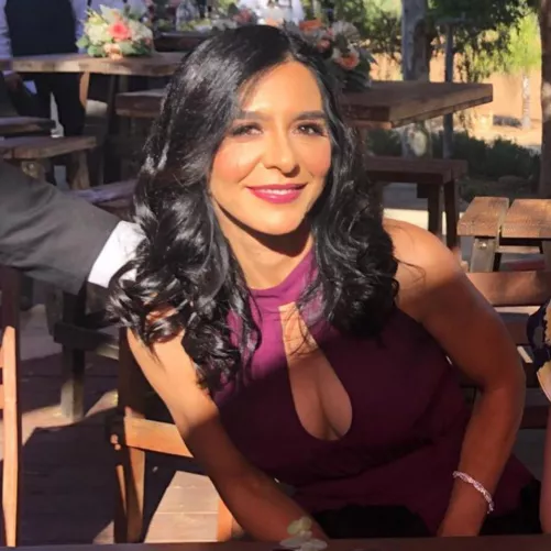 How would you fuck my tight fit mexican MOM? DM by momfan2