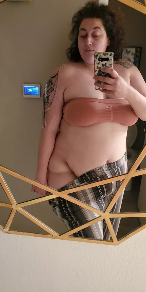 How would you use my love handles? by jthmeow1