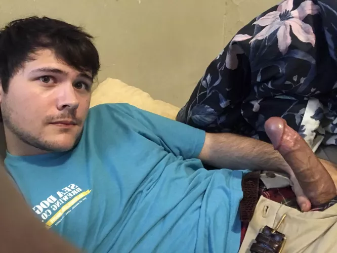 Howdy by throaway420690