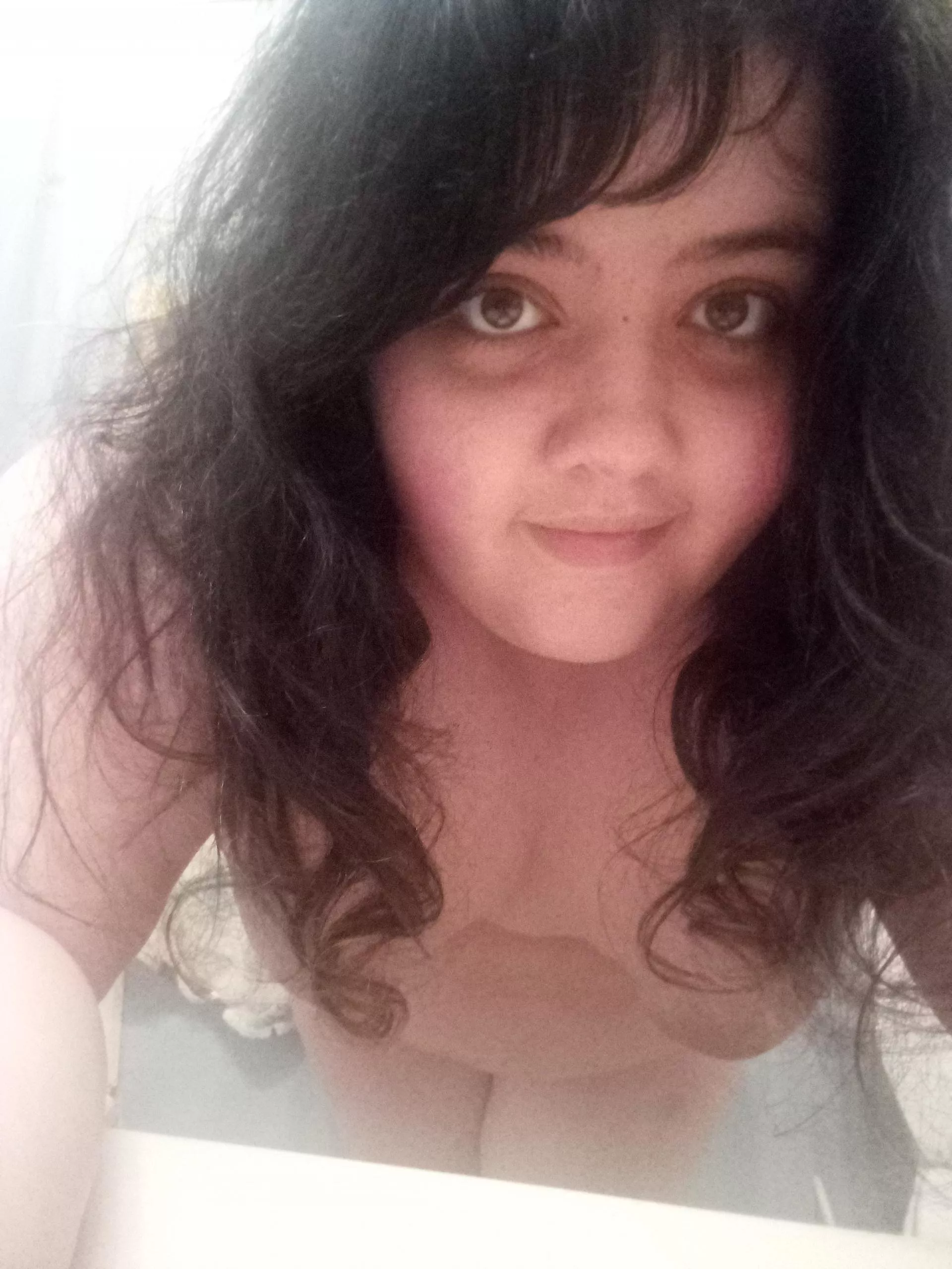 Howdy hey 😊 posted by dissociativegalpal