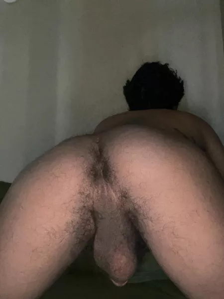 Howdy 🤠 morning y’all just getting ready for work this morning after my shower. How are y’all doing ? by UrbanCowboy714