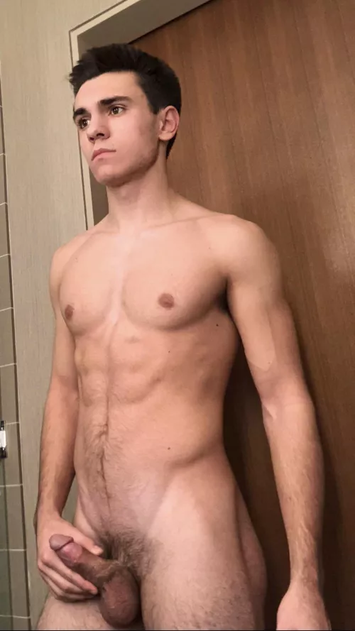 Hows everyone doing by sickhonkie4556