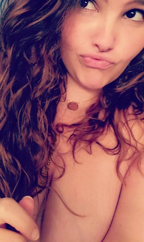 How's everyone Monday 😋 by babybear369