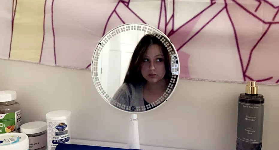 How’s everyone’s day?:) by Car-Whole