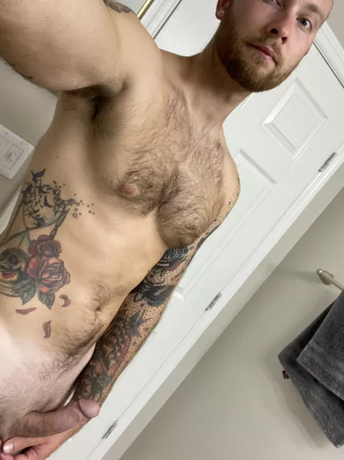 How’s everyone’s weekend? :D by g-squeazyyy