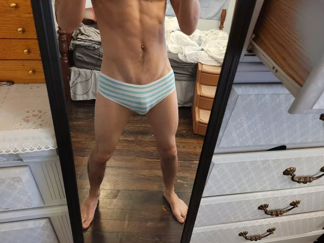 How's it even fit in their nsfw by Pleasant-Aside2029