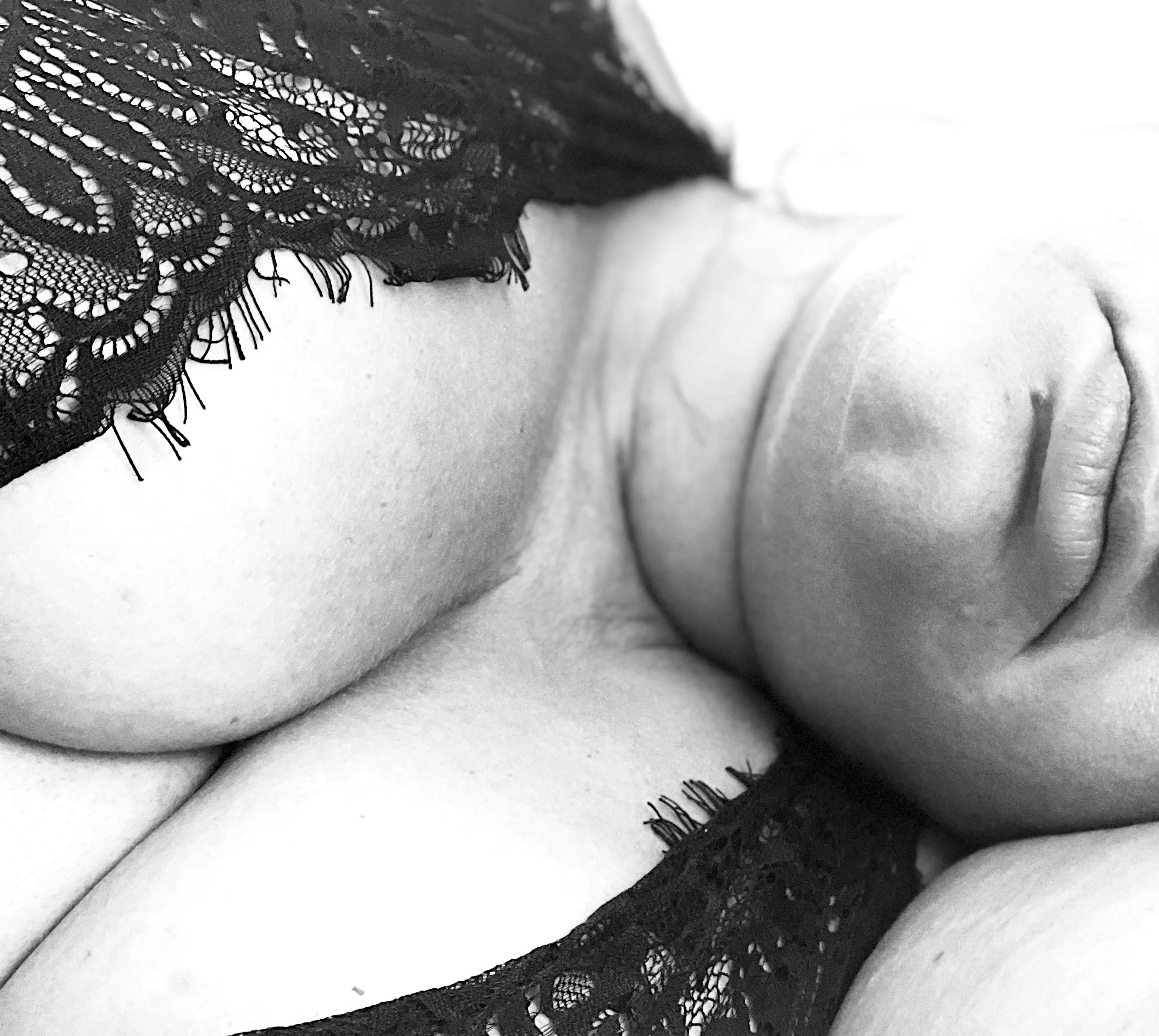 How’s my cleavage? 💋😘 posted by burghjeep