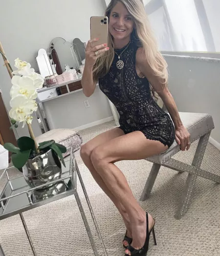 How’s my new dress? by lisabend12