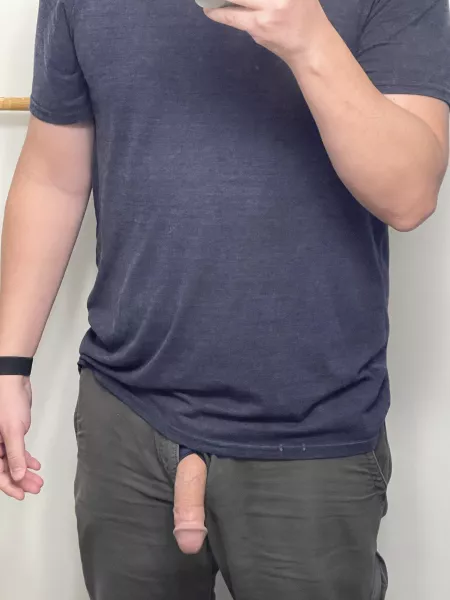 How’s my outfit look? by unusername1