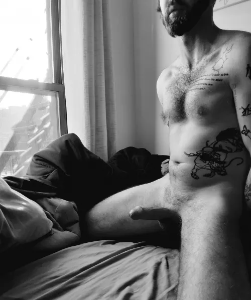 hows the black and white feel? by citycitycity21