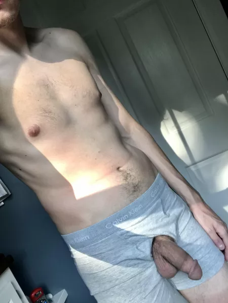 How’s the lighting? by peroniam