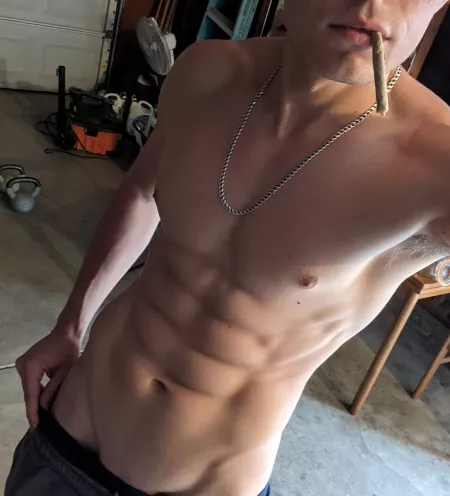 Hows the V look? by Juavez92