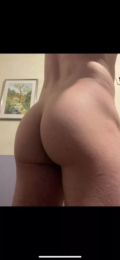 How’s this butt? by xoxwilly45